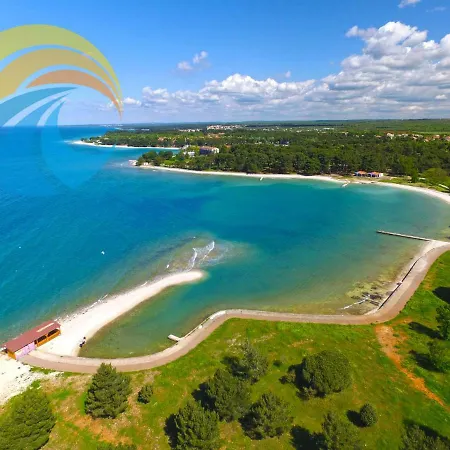 Loris 1947 Apartman Fazana